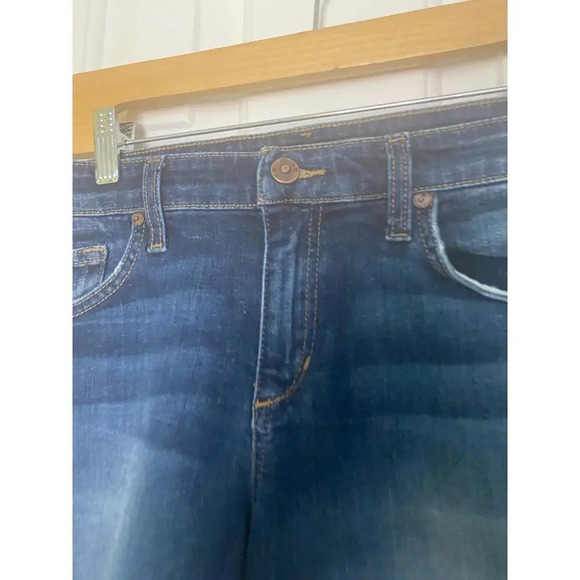 Joe’s Jeans Edlyn Shorts Size 29 - Picture 4 of 9